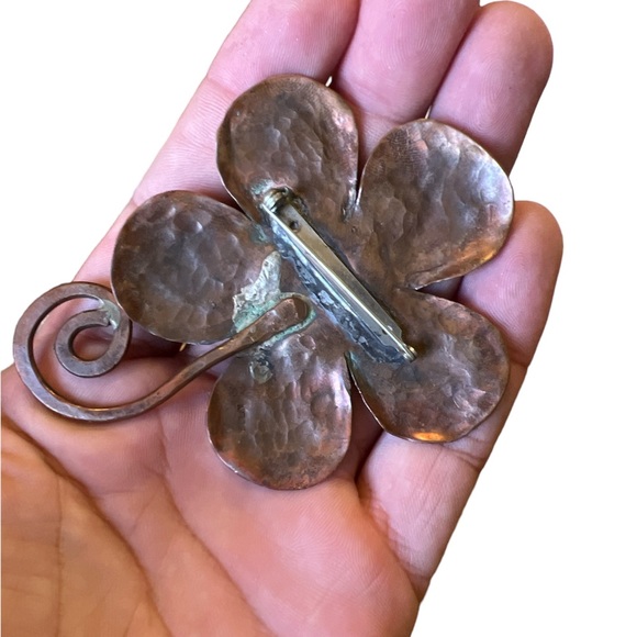 Vintage mixed-metal Cindy Bolin Flower Brooch - Picture 2 of 4